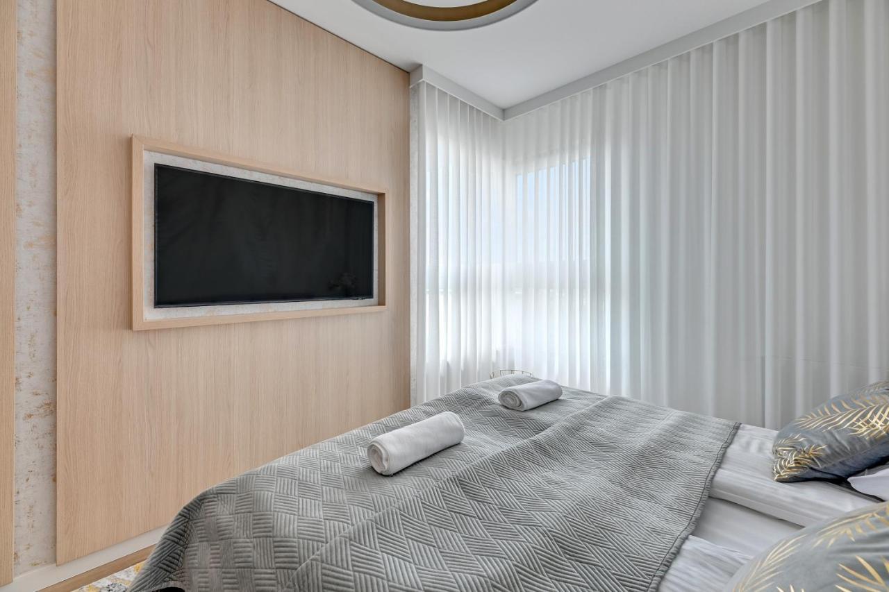 Diamond Suites - Sea View Гданьск Экстерьер фото