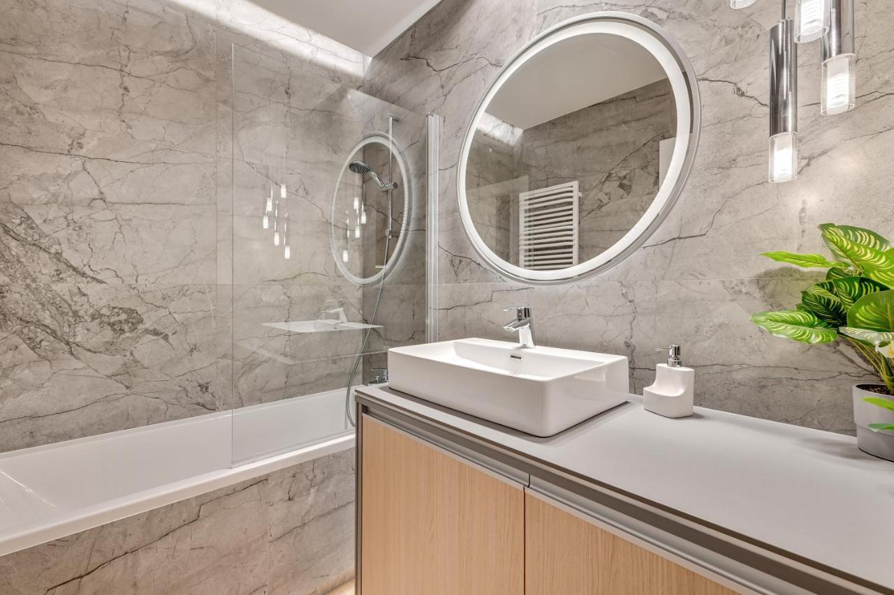 Diamond Suites - Sea View Гданьск Экстерьер фото